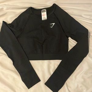 Long sleeve athletic crop